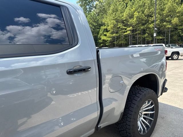 Used 2024 Chevrolet Silverado 1500 LT Trail Boss w/ Convenience Package II AWD/4WD image 12