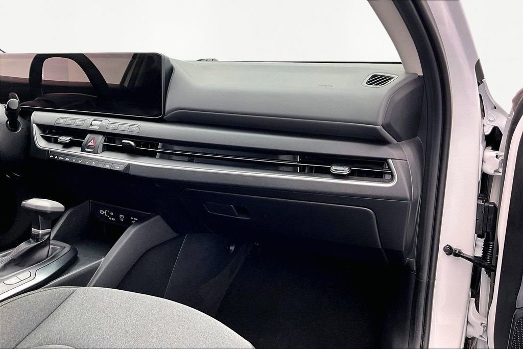 Used 2025 Kia K4 FWD image 17