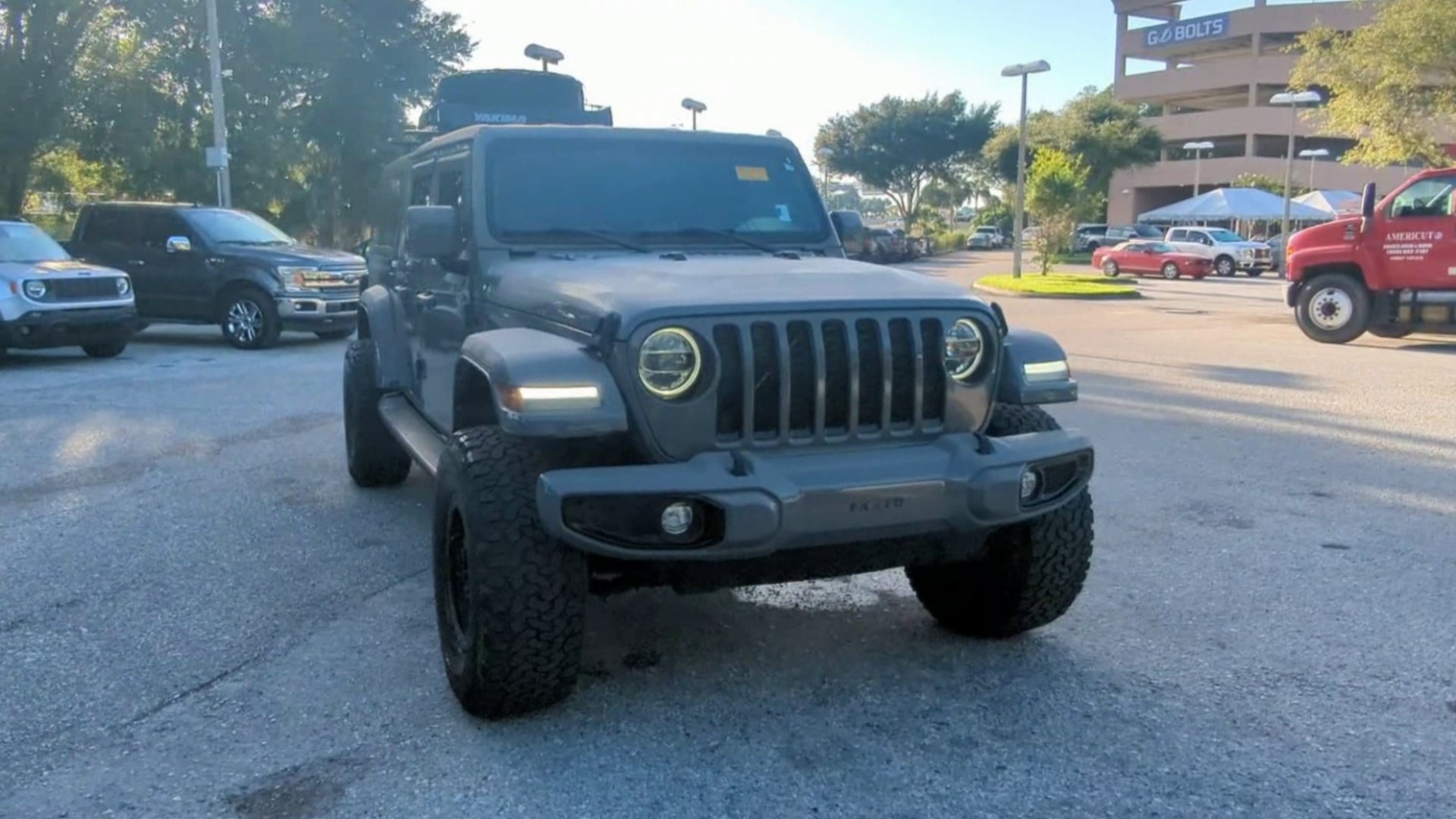 Used 2022 Jeep Gladiator Overland AWD/4WD image 5