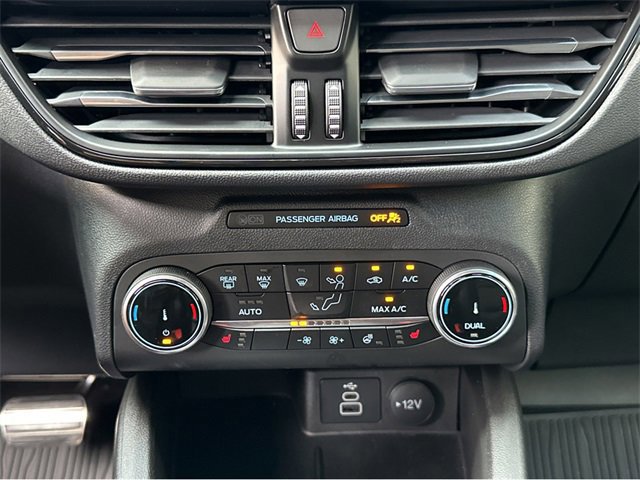 Certified 2024 Ford Escape ST-Line w/ Cold Weather Package image 31