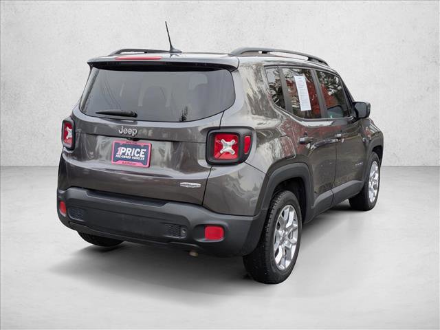 Used 2017 Jeep Renegade Latitude image 5