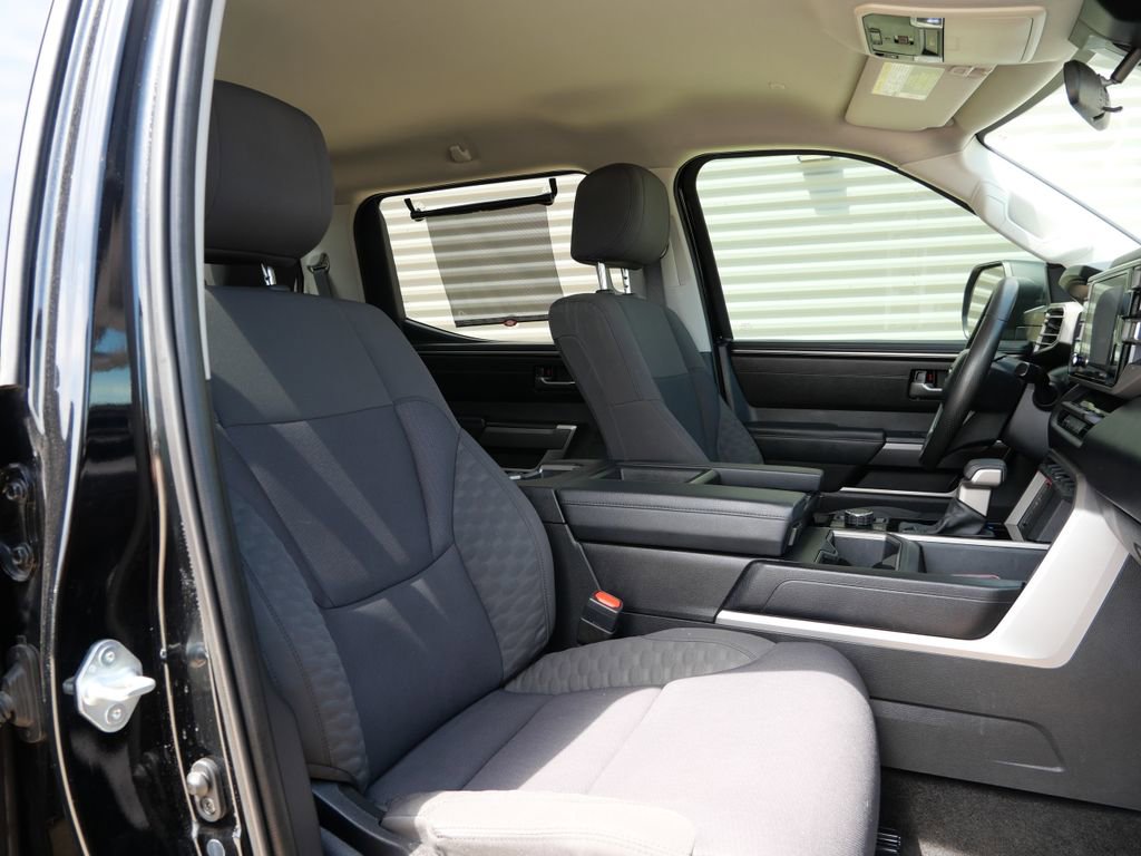 Used 2022 Toyota Tundra SR5 AWD/4WD image 21