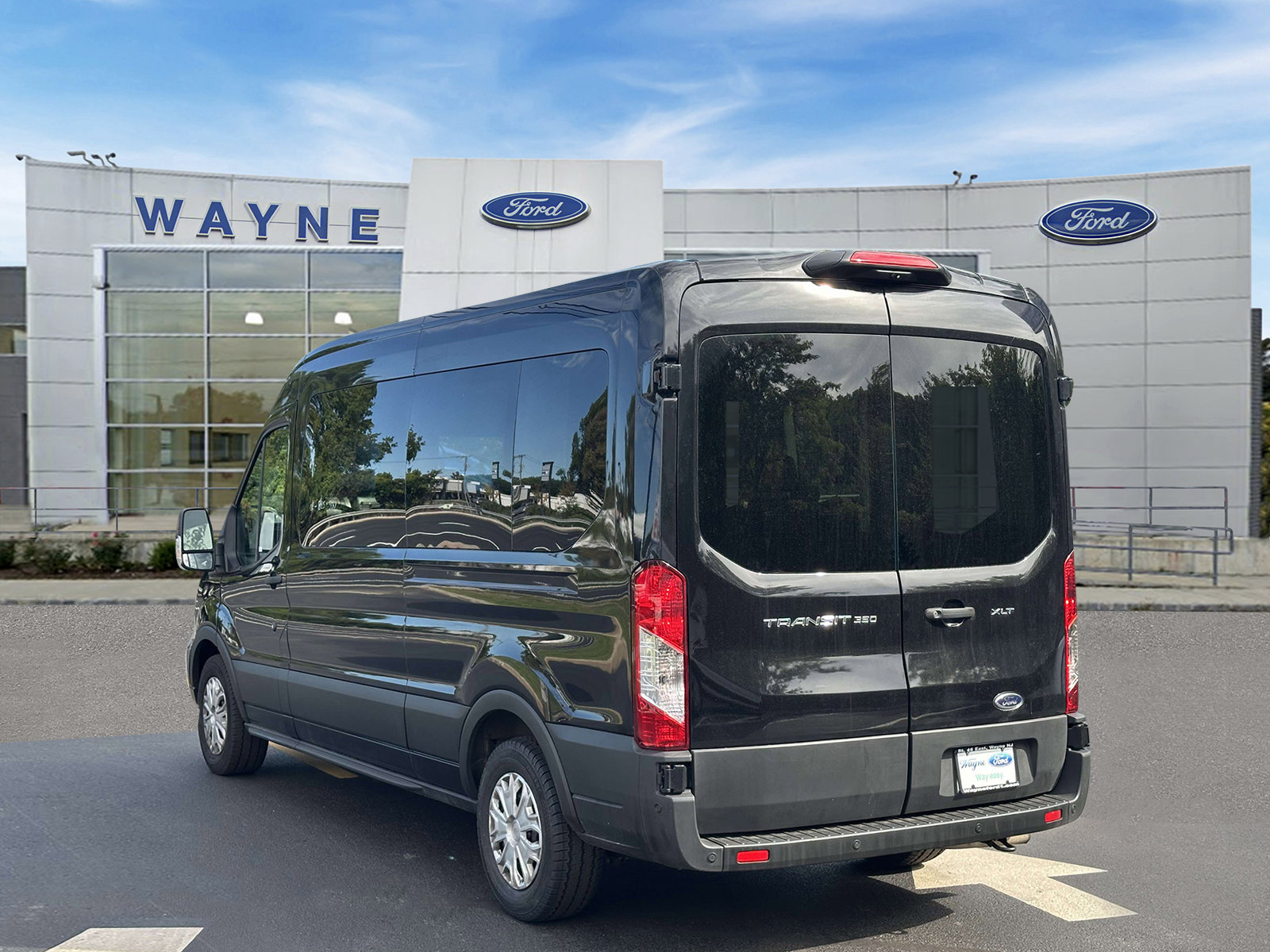Certified 2025 Ford Transit 350 XLT RWD image 4