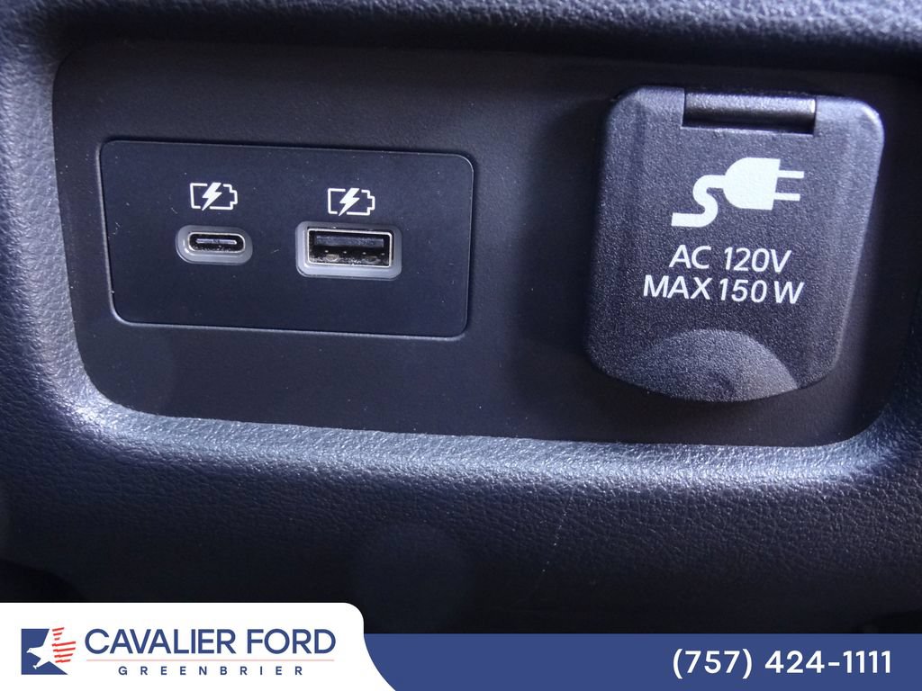 Used 2024 Nissan Pathfinder Platinum AWD/4WD image 17
