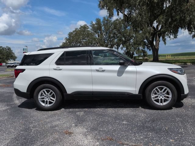 Certified 2026 Ford Explorer Active w/ Active Comfort Package RWD image 4