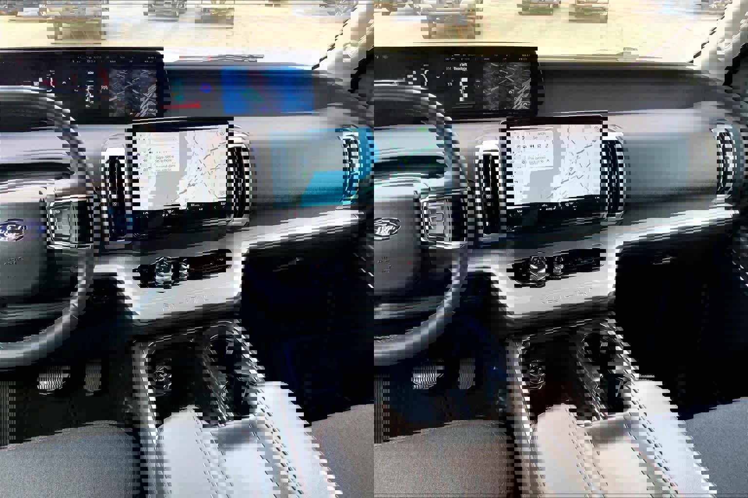 Certified 2025 Ford Expedition Max Active image 9