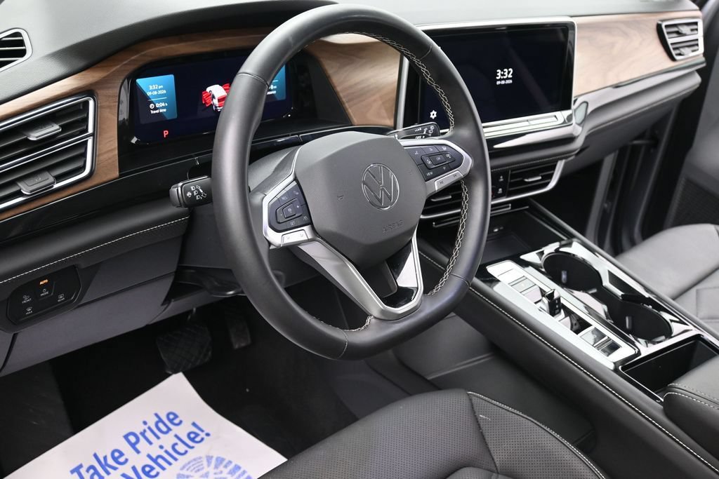Used 2026 Volkswagen Atlas SE FWD image 15