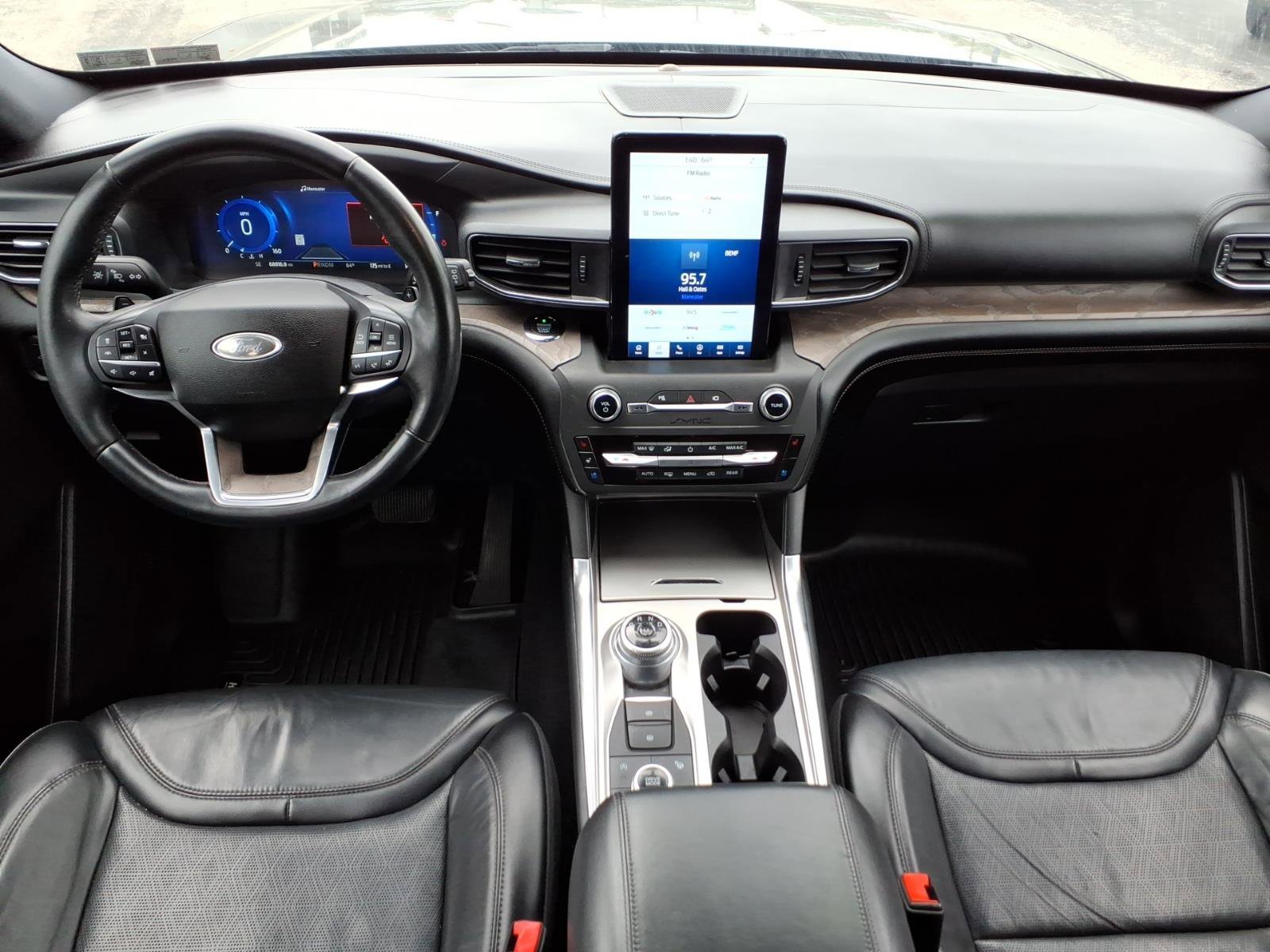 Certified 2020 Ford Explorer Platinum w/ Premium Technology Package AWD/4WD image 14