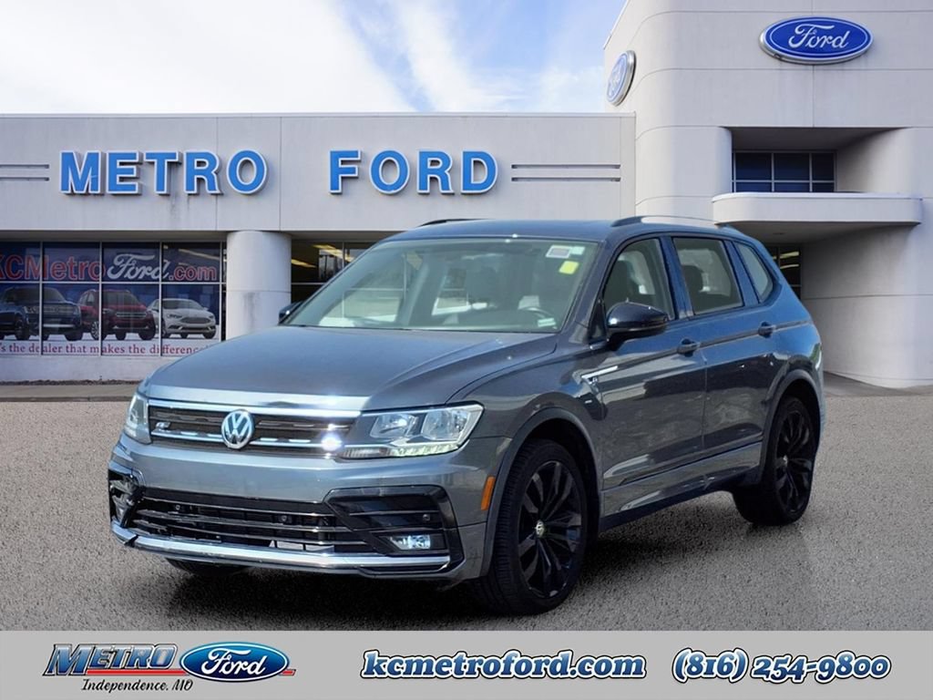 Used 2020 Volkswagen Tiguan SE R-Line FWD image 7