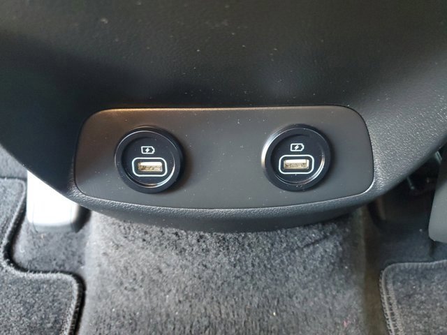 Used 2022 Hyundai Santa Fe SE image 15