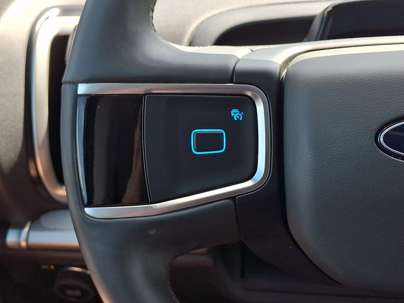 Certified 2025 Ford Expedition Max Active AWD/4WD image 24