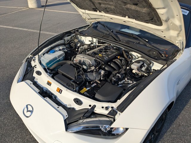 Used 2021 MAZDA MX-5 Miata Sport image 35