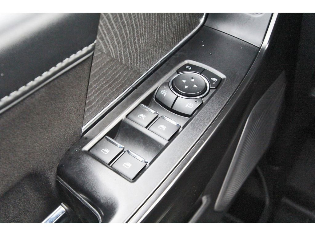 Certified 2023 Ford F150 Platinum w/ Equipment Group 701A High AWD/4WD image 21
