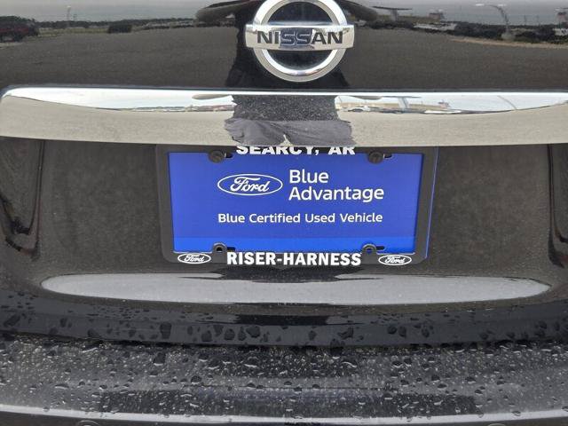 Used 2018 Nissan Pathfinder SL FWD image 16