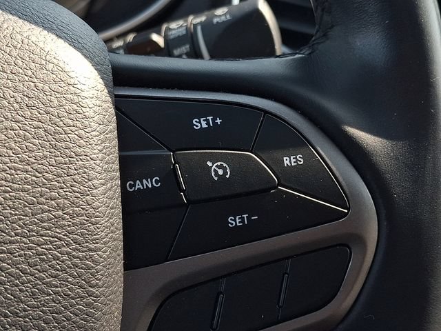 Used 2020 Jeep Cherokee Limited AWD/4WD image 22