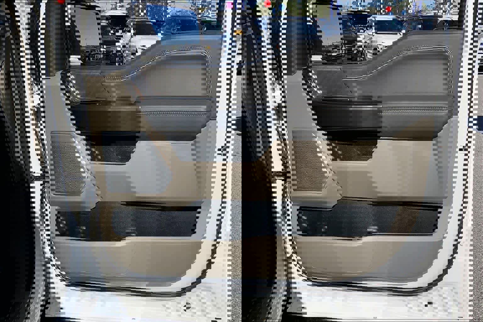 Certified 2024 Ford F150 Platinum w/ Equipment Group 703A Plus image 23