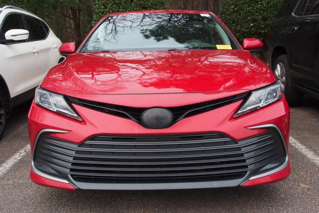 Used 2023 Toyota Camry LE image 8