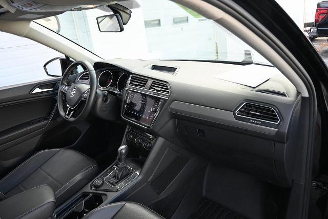 Used 2021 Volkswagen Tiguan SE image 20