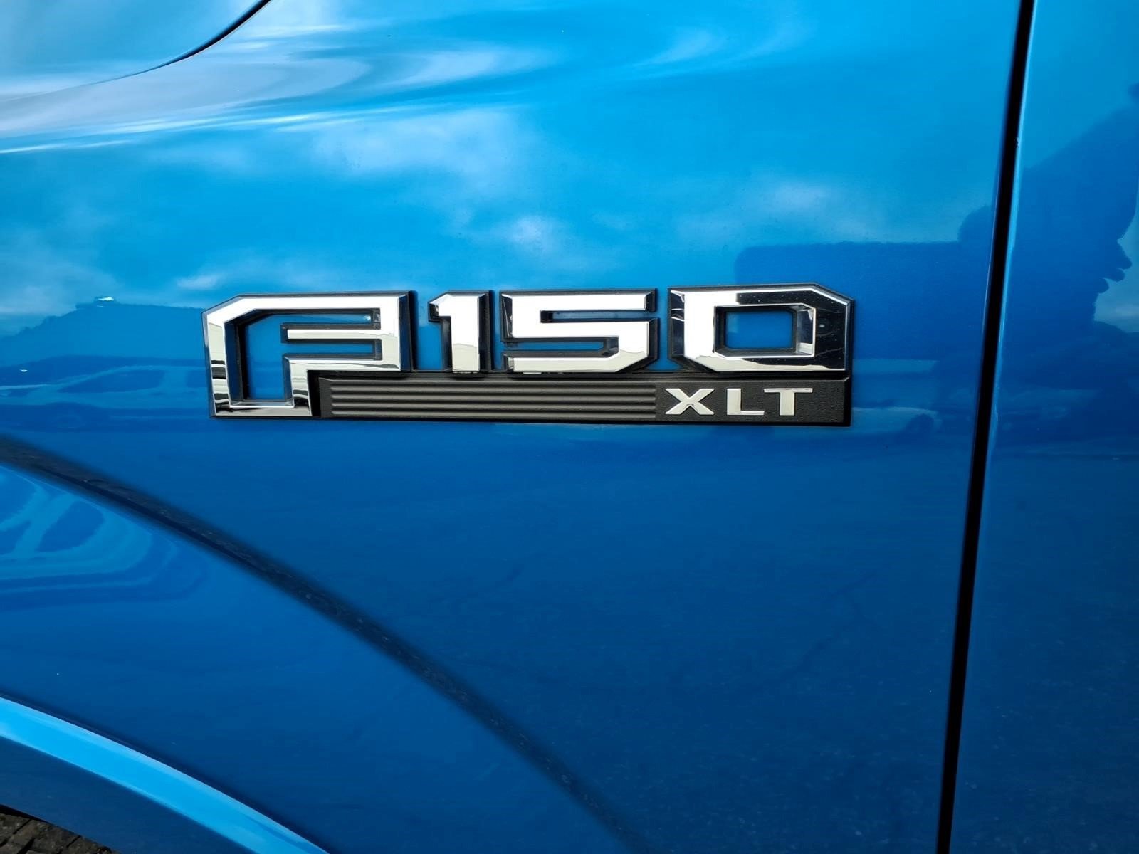 Certified 2019 Ford F150 XLT w/ Equipment Group 302A Luxury AWD/4WD image 7