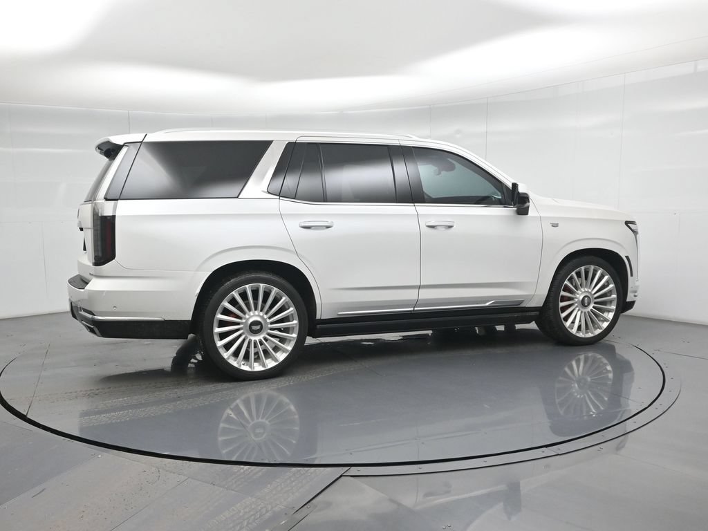 Used 2025 Cadillac Escalade Premium Luxury Platinum AWD/4WD image 7