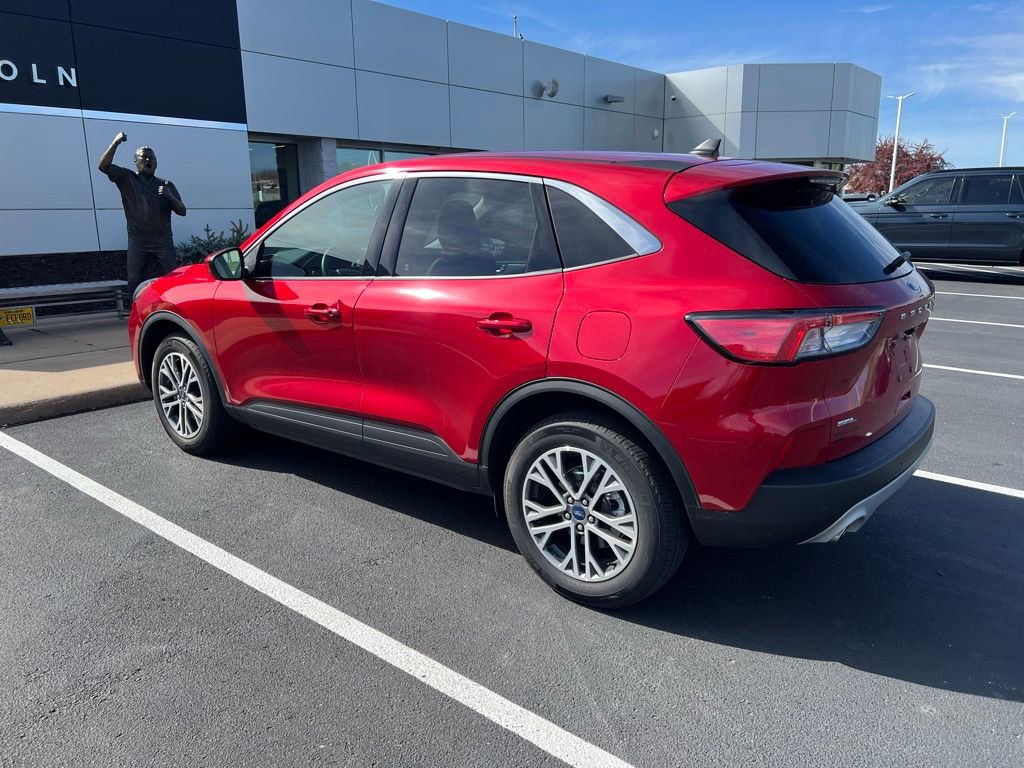 Certified 2022 Ford Escape SEL AWD/4WD image 5
