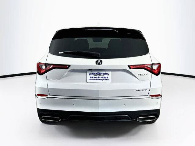 Used 2023 Acura MDX SH-AWD w/ Technology Package image 5
