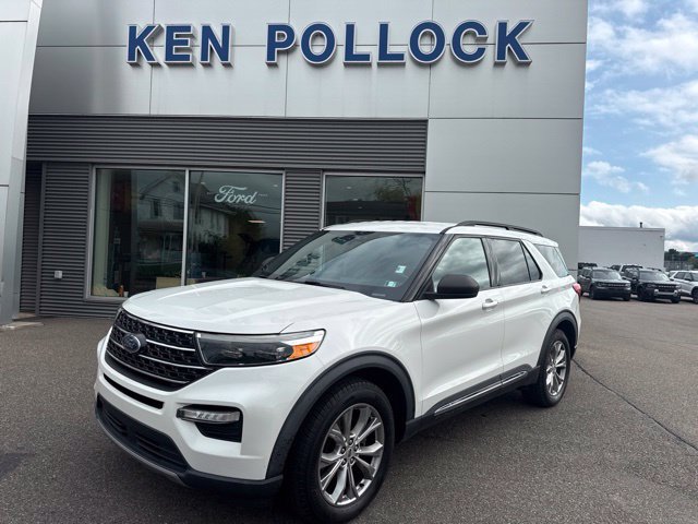 Certified 2020 Ford Explorer XLT w/ Equipment Group 202A AWD/4WD image 2