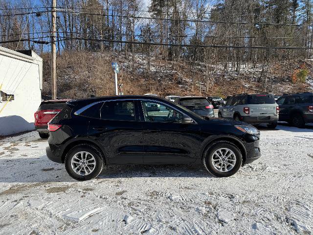 Certified 2022 Ford Escape SE image 6