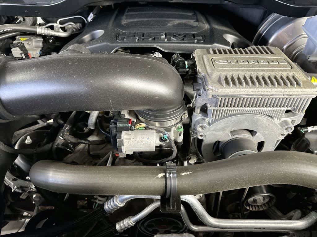 Used 2023 RAM 1500 Laramie AWD/4WD image 9