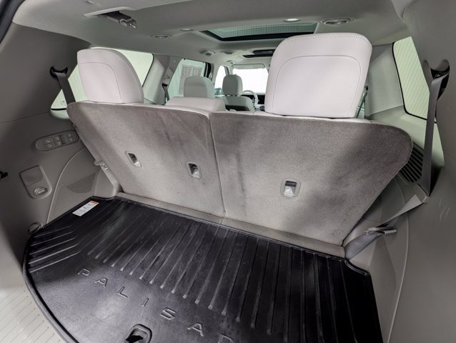 Used 2026 Hyundai Palisade Limited FWD image 23
