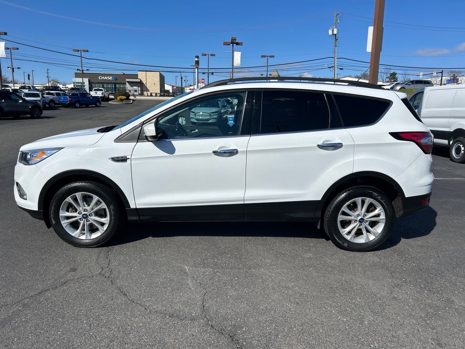 Certified 2018 Ford Escape SEL image 5