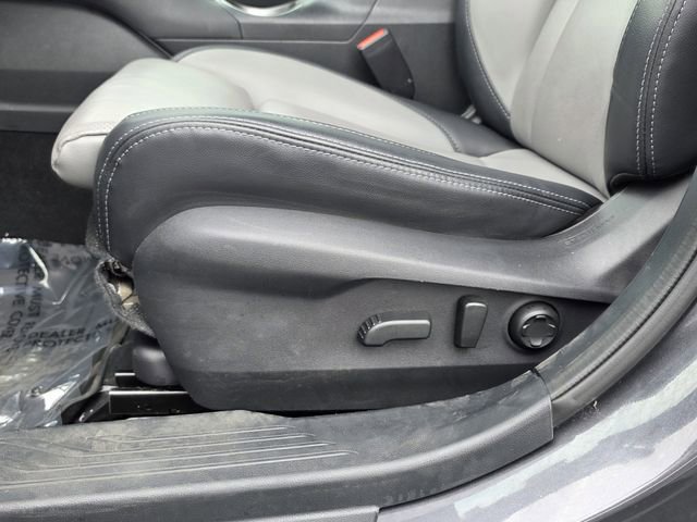 Used 2023 Subaru Outback Limited AWD/4WD image 14