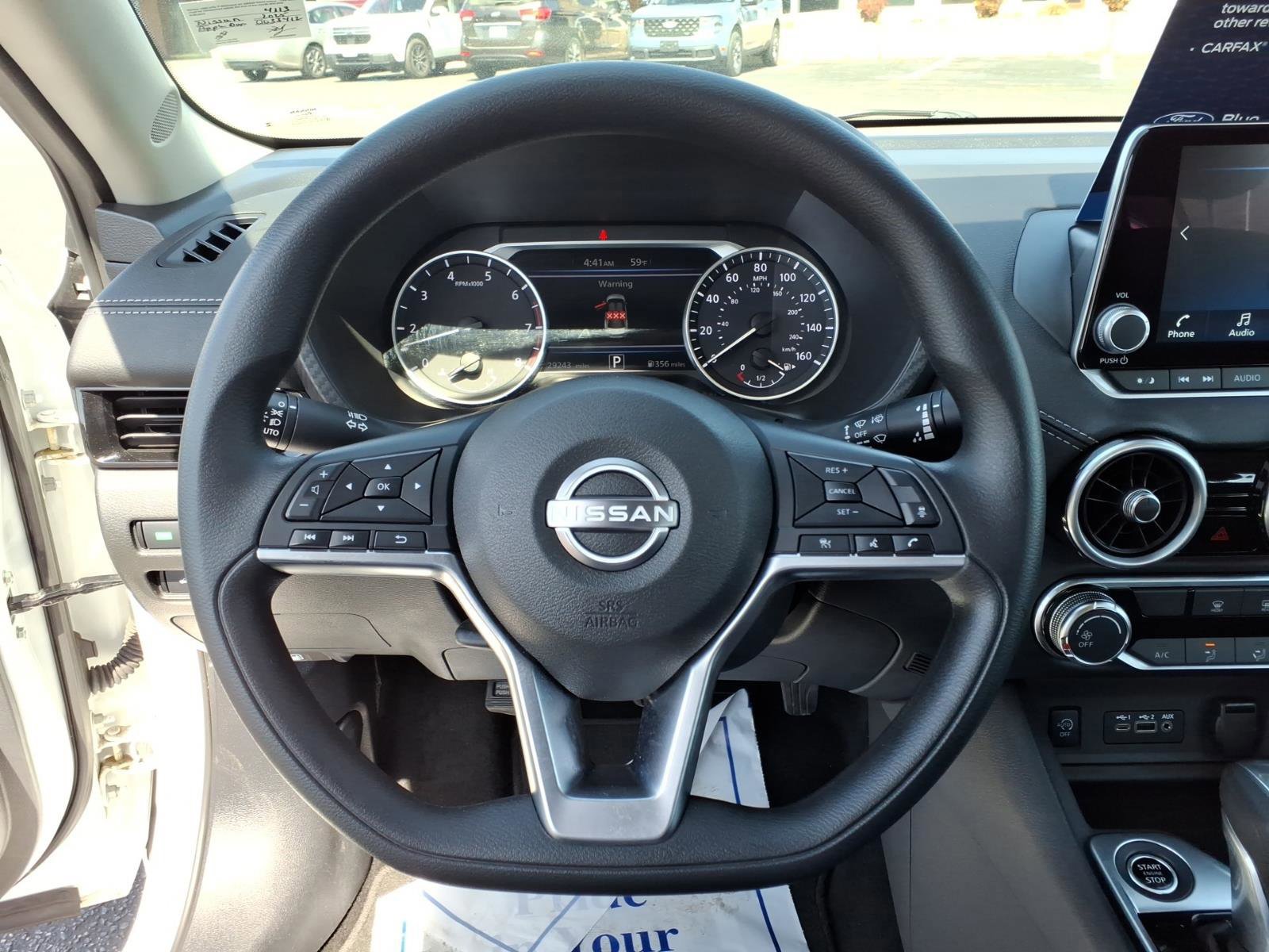 Used 2025 Nissan Sentra SV image 26