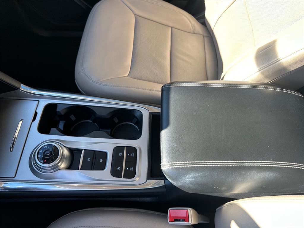 Certified 2021 Ford Explorer Limited w/ Equipment Group 301A image 20