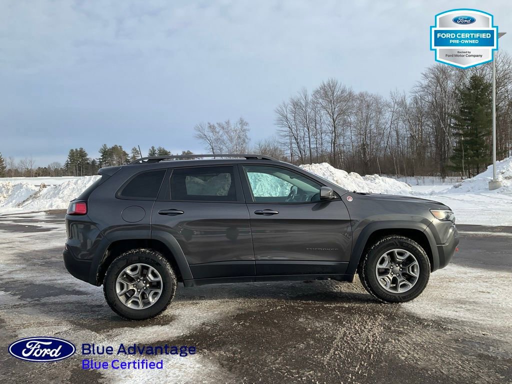 Used 2019 Jeep Cherokee Trailhawk w/ Cold Weather Group image 6