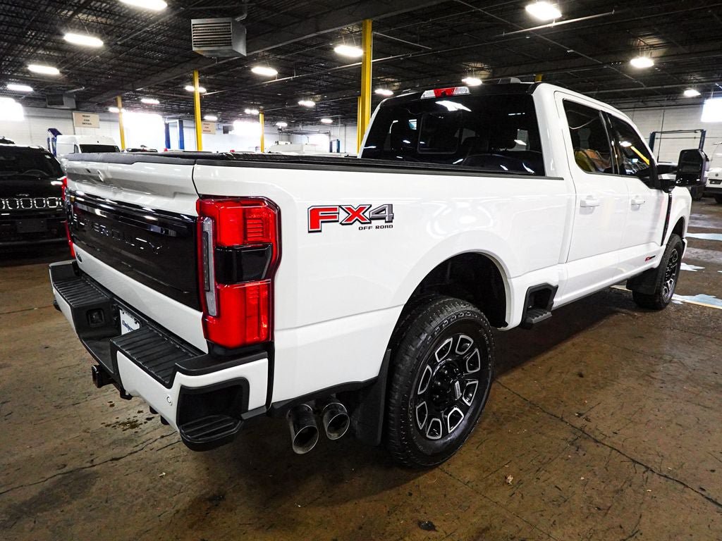 Certified 2025 Ford F250 Platinum w/ FX4 Off-Road Package AWD/4WD image 6