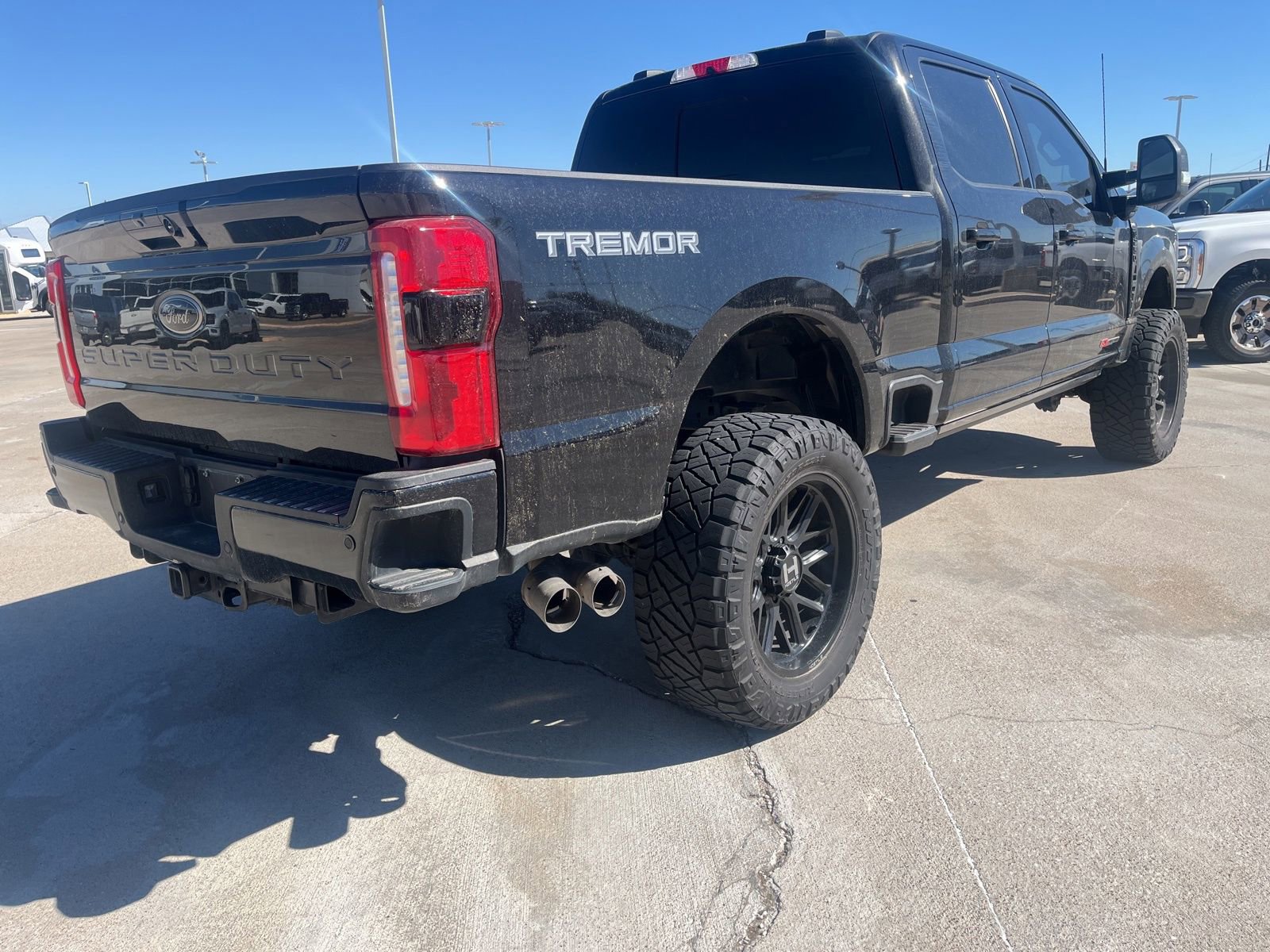 Certified 2024 Ford F250 Lariat w/ Lariat Ultimate Package image 7