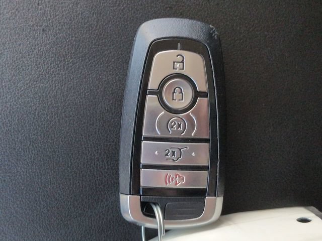 Certified 2020 Ford Explorer Limited RWD image 34