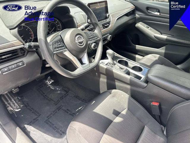 Used 2024 Nissan Altima 2.5 SV FWD image 15