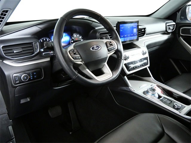 Certified 2023 Ford Explorer XLT w/ Equipment Group 202A image 16