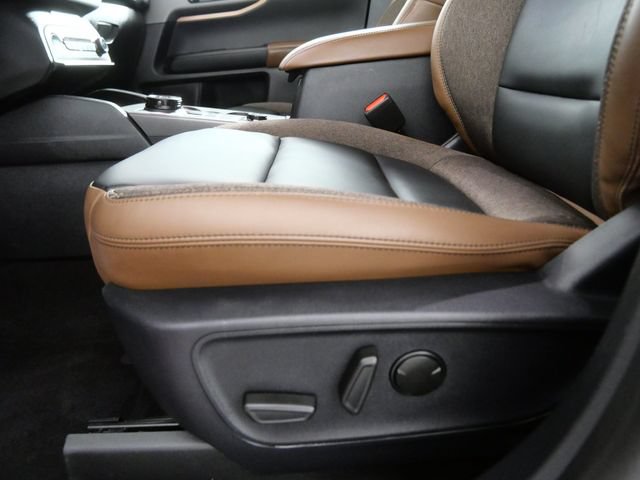 Certified 2025 Ford Bronco Sport Outer Banks w/ Outer Banks Tech Package+ AWD/4WD image 16