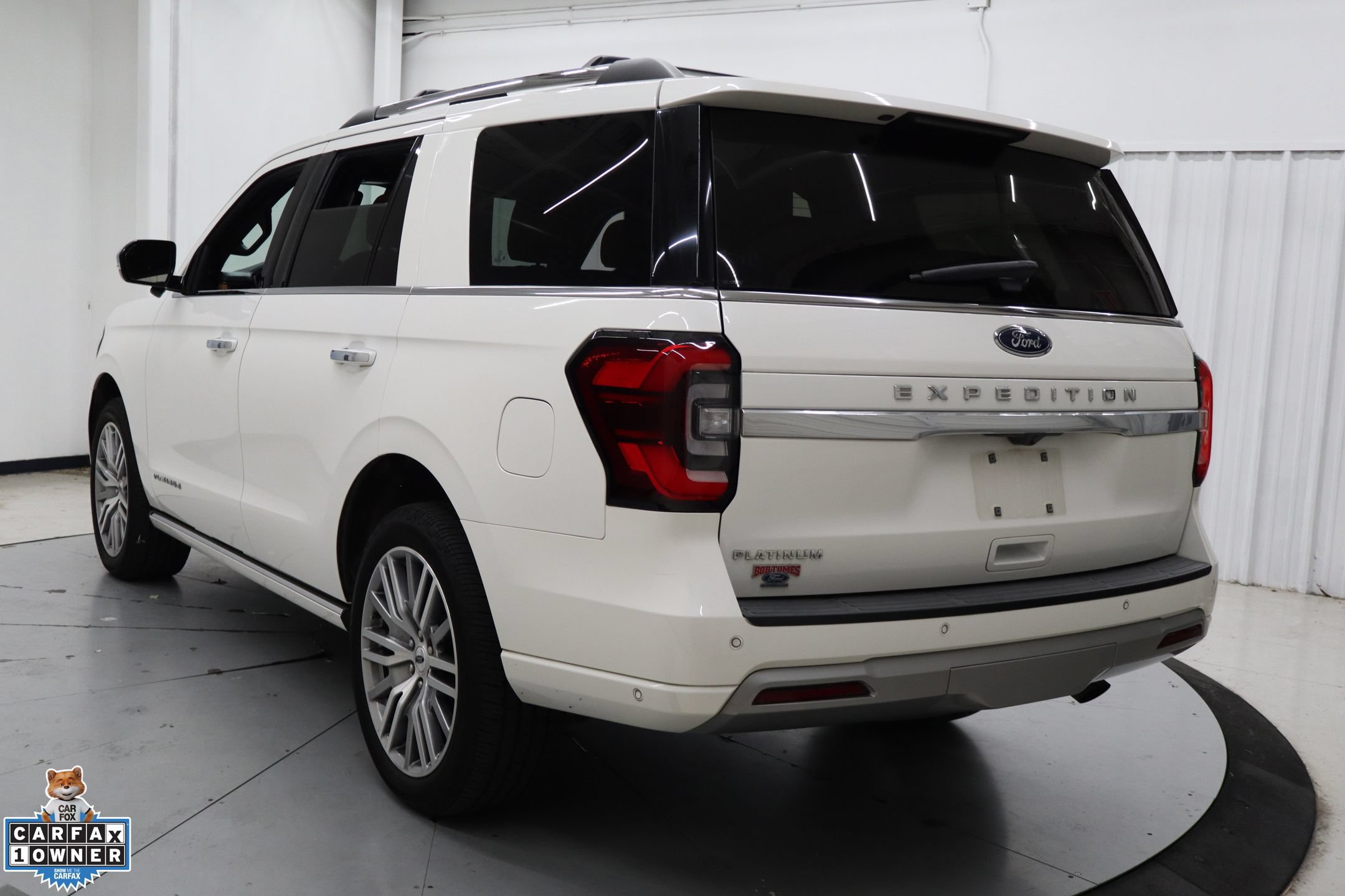 Certified 2024 Ford Expedition Platinum AWD/4WD image 6