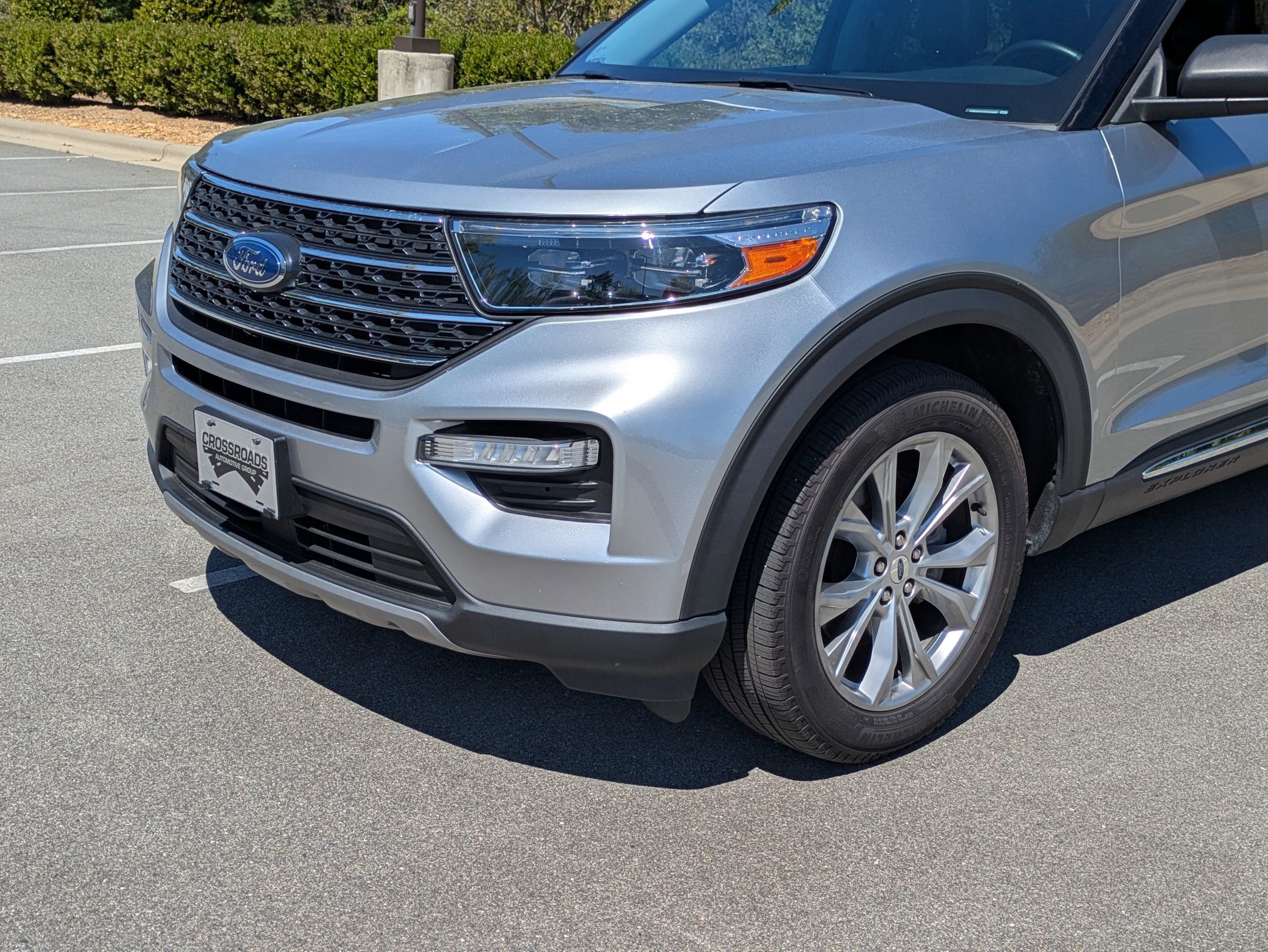 Certified 2024 Ford Explorer XLT w/ Equipment Group 202A AWD/4WD image 10