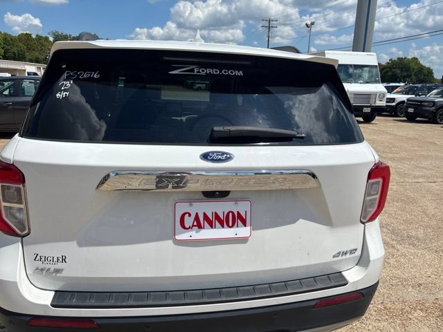 Certified 2023 Ford Explorer XLT w/ Equipment Group 202A AWD/4WD image 9