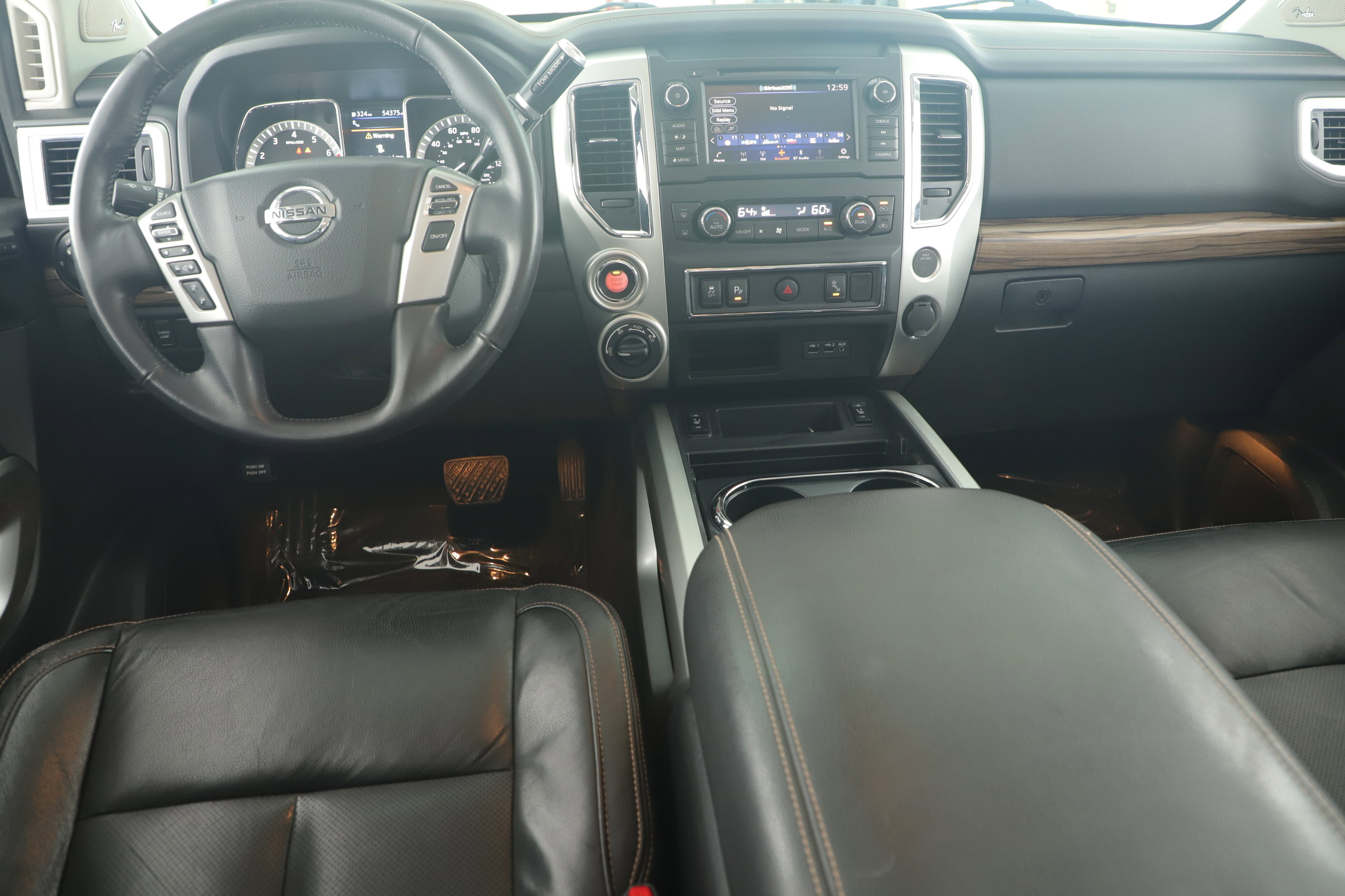 Used 2019 Nissan Titan SL image 21