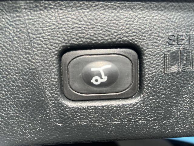 Certified 2022 Ford Edge Titanium w/ Equipment Group 301A image 18