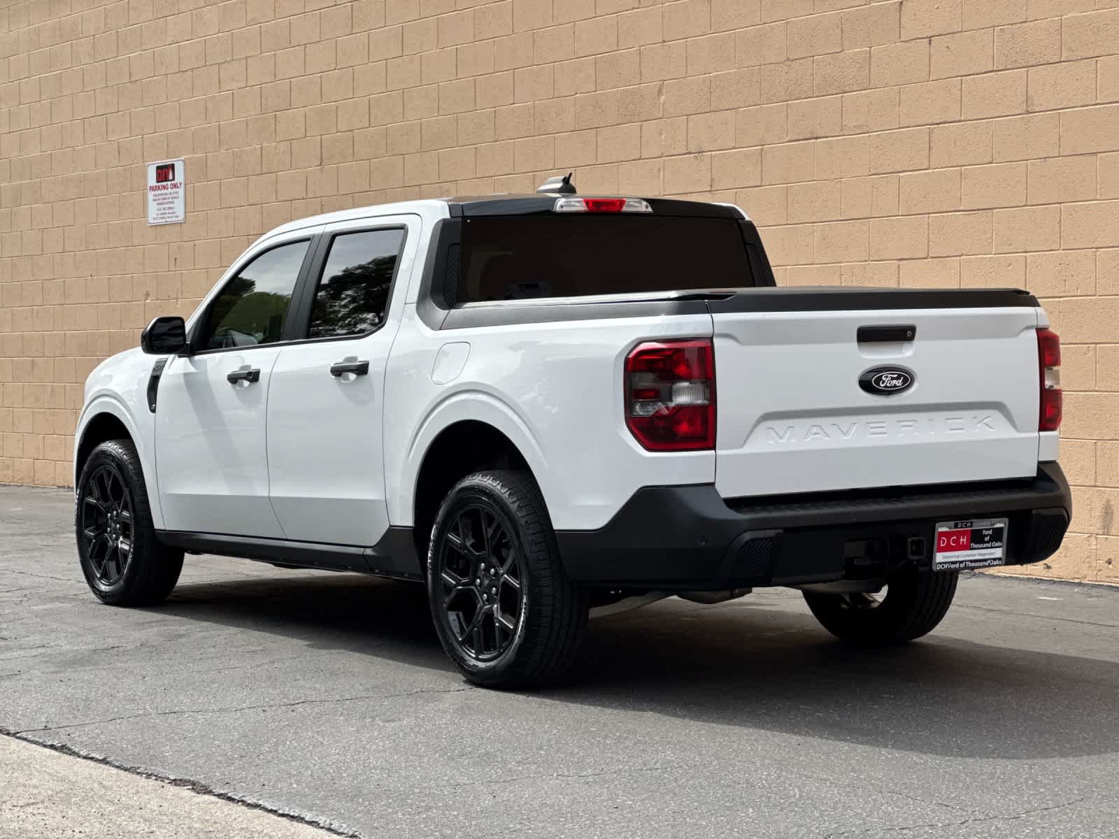 Certified 2025 Ford Maverick XLT w/ XLT Luxury Package AWD/4WD image 6