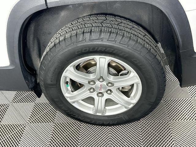 Used 2019 GMC Acadia SLE image 34