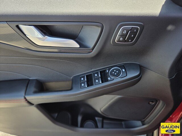 Certified 2023 Ford Escape ST-Line Select w/ Tech Pack #2 AWD/4WD image 18