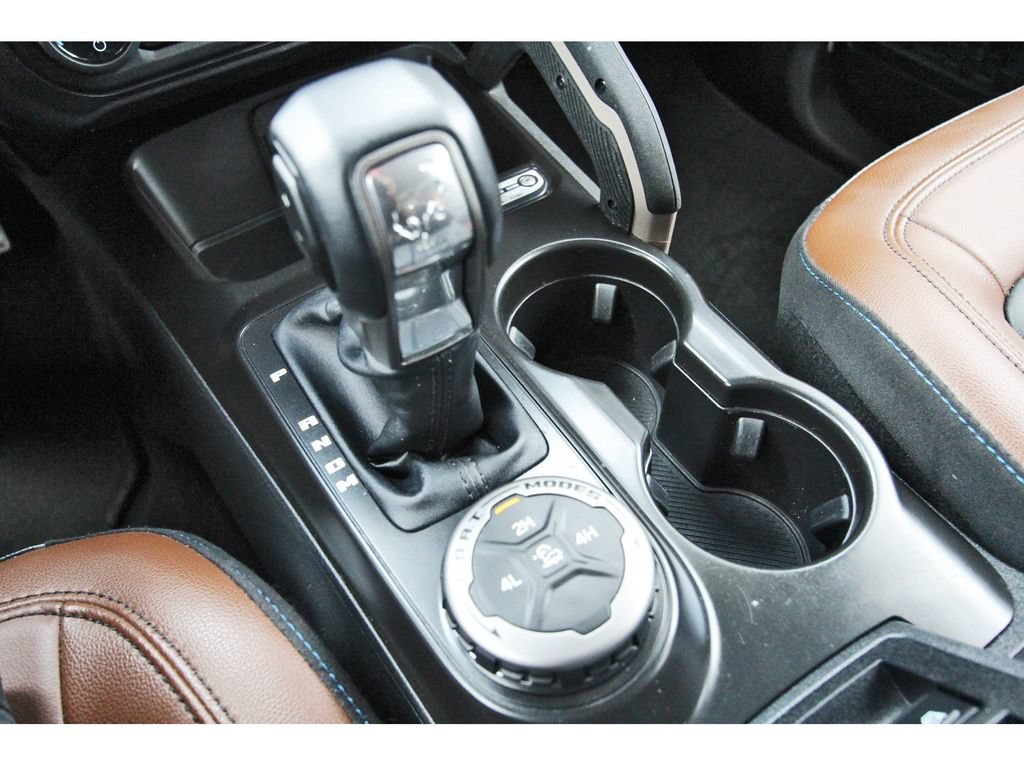 Certified 2024 Ford Bronco Outer Banks AWD/4WD image 28
